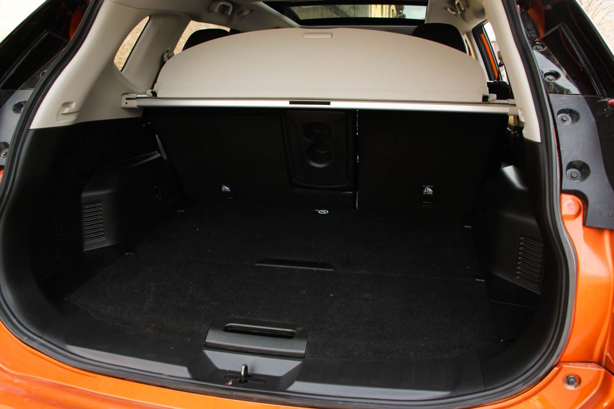 NISSAN X-TRAIL