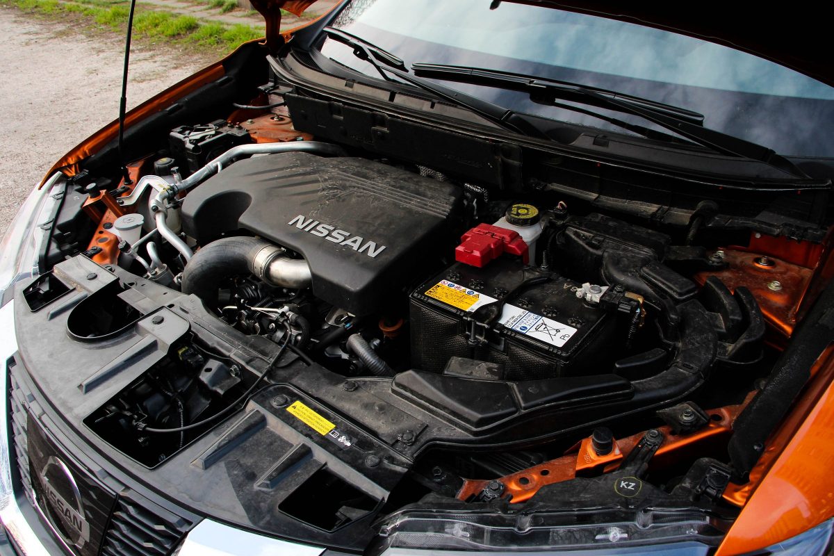 NISSAN X-TRAIL
