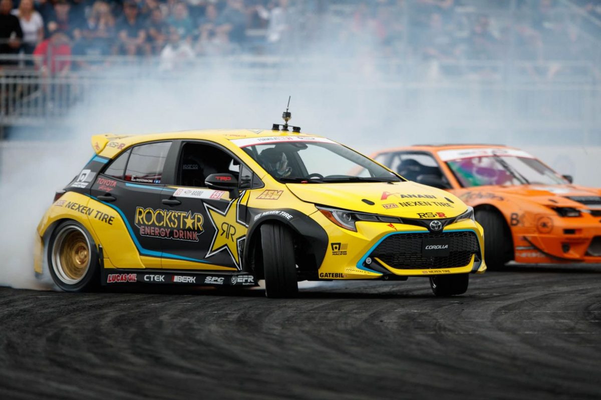 TOYOTA COROLLA