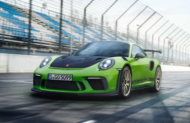 Több lóerő, nagyobb élvezet - felfrissült a Porsche 911 GT3 RS