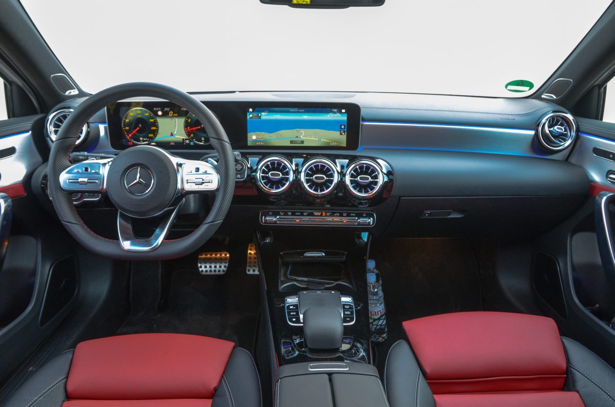 MERCEDES-BENZ A-OSZTÁLY