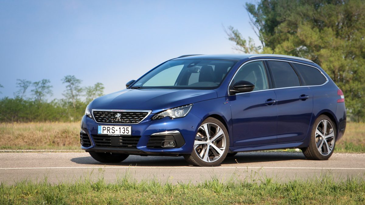 PEUGEOT 308