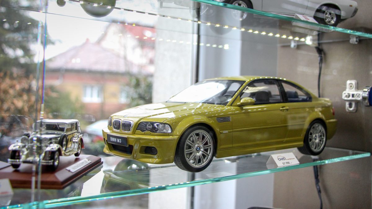 BMW