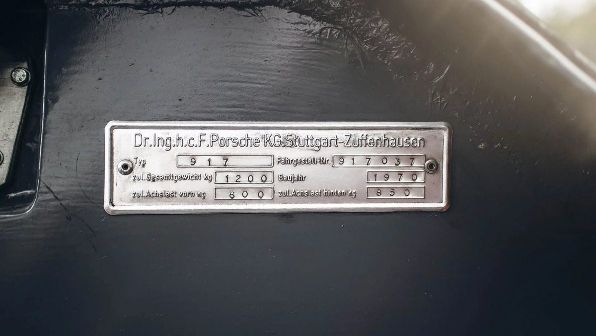 PORSCHE