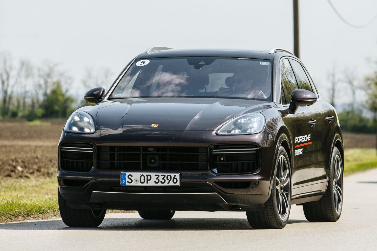 PORSCHE