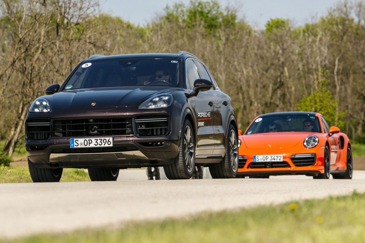 PORSCHE