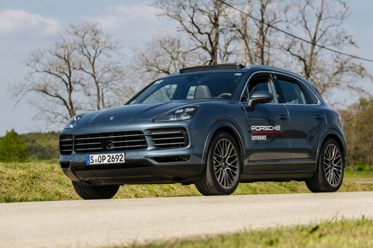 PORSCHE
