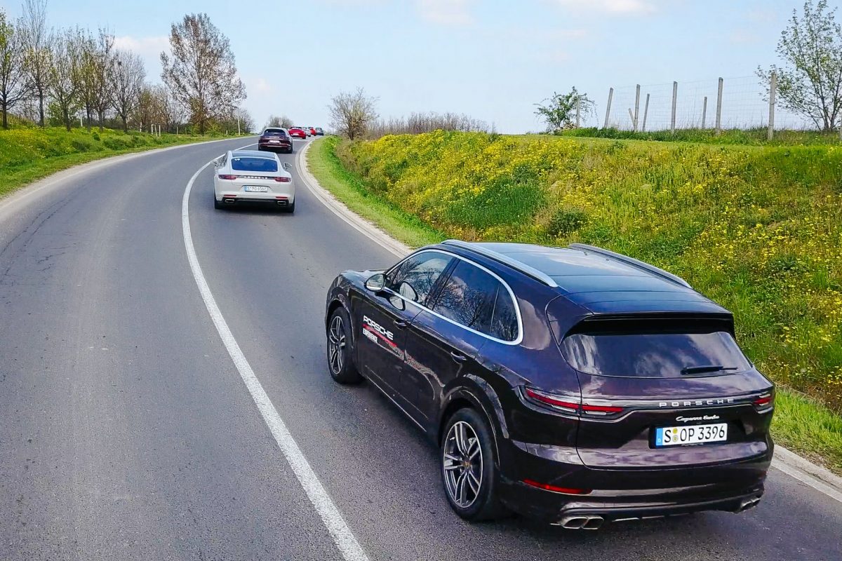 PORSCHE