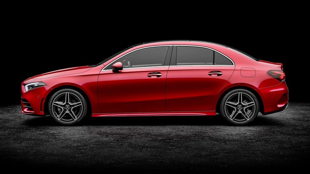 MERCEDES-BENZ A-OSZTÁLY