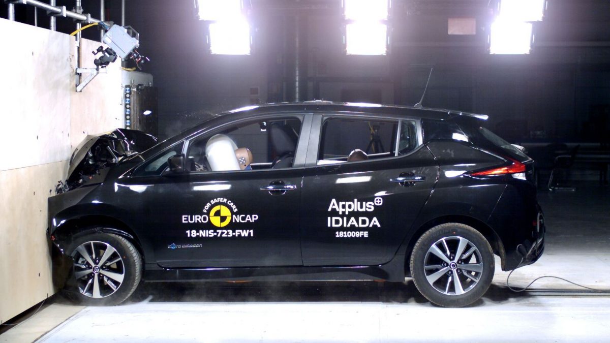 NISSAN LEAF