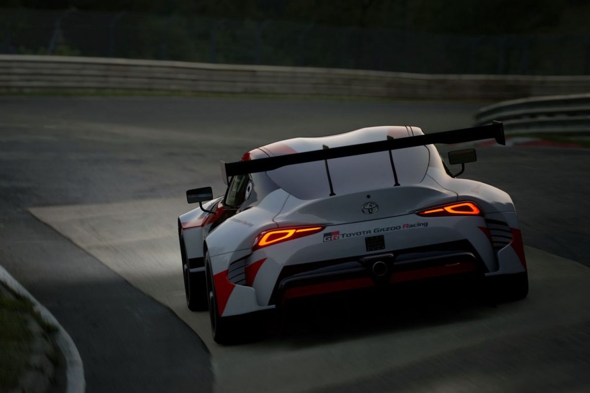 TOYOTA SUPRA