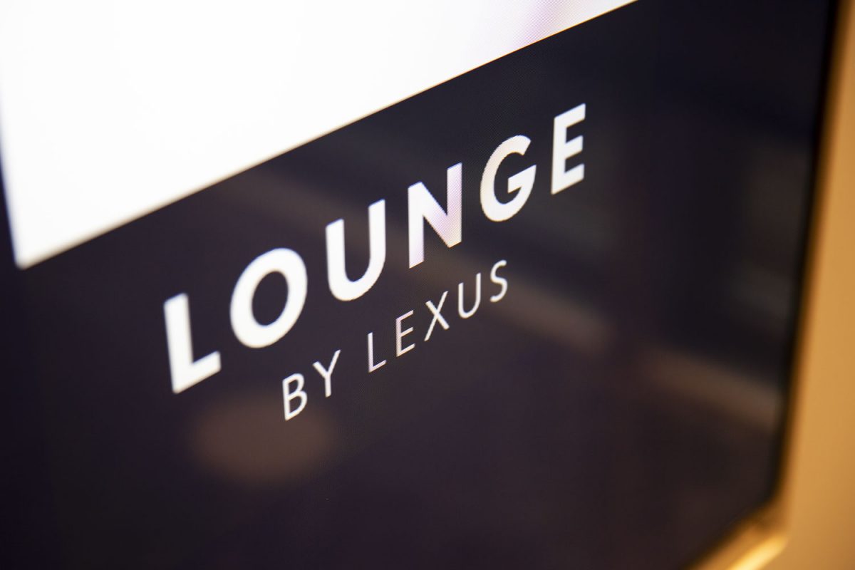 LEXUS