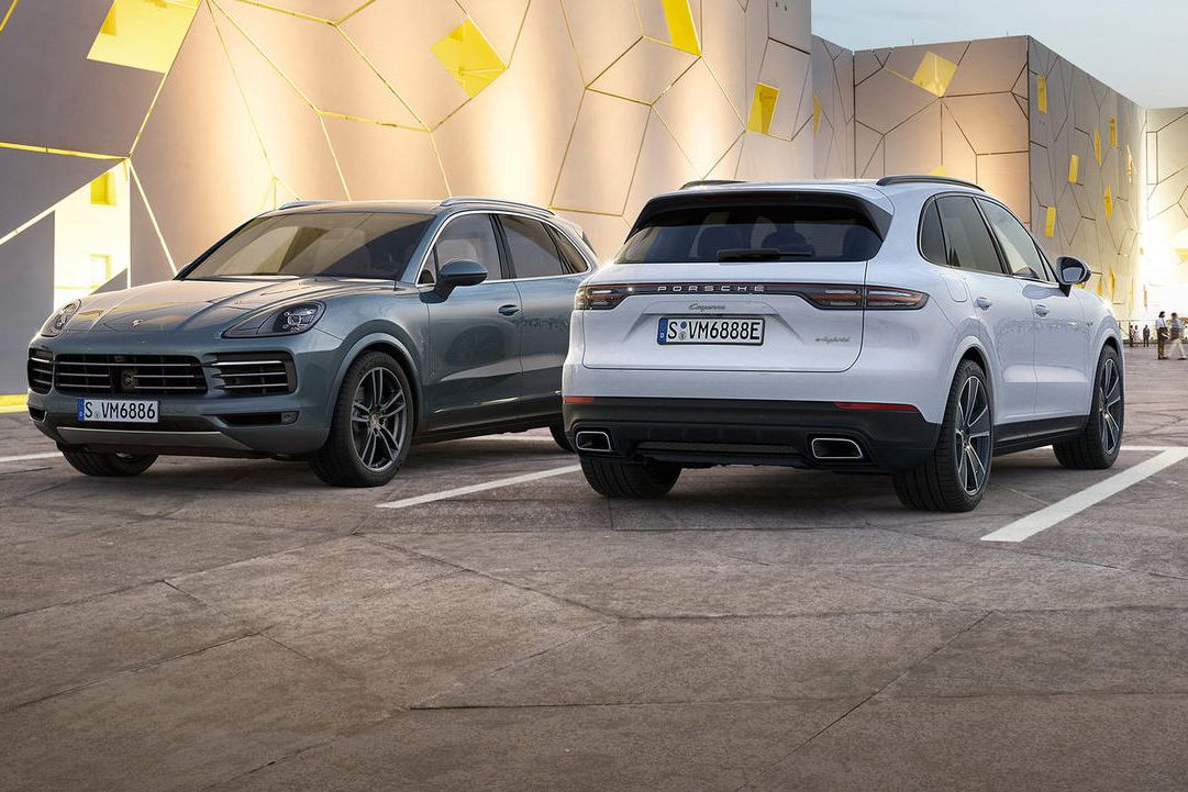 PORSCHE CAYENNE