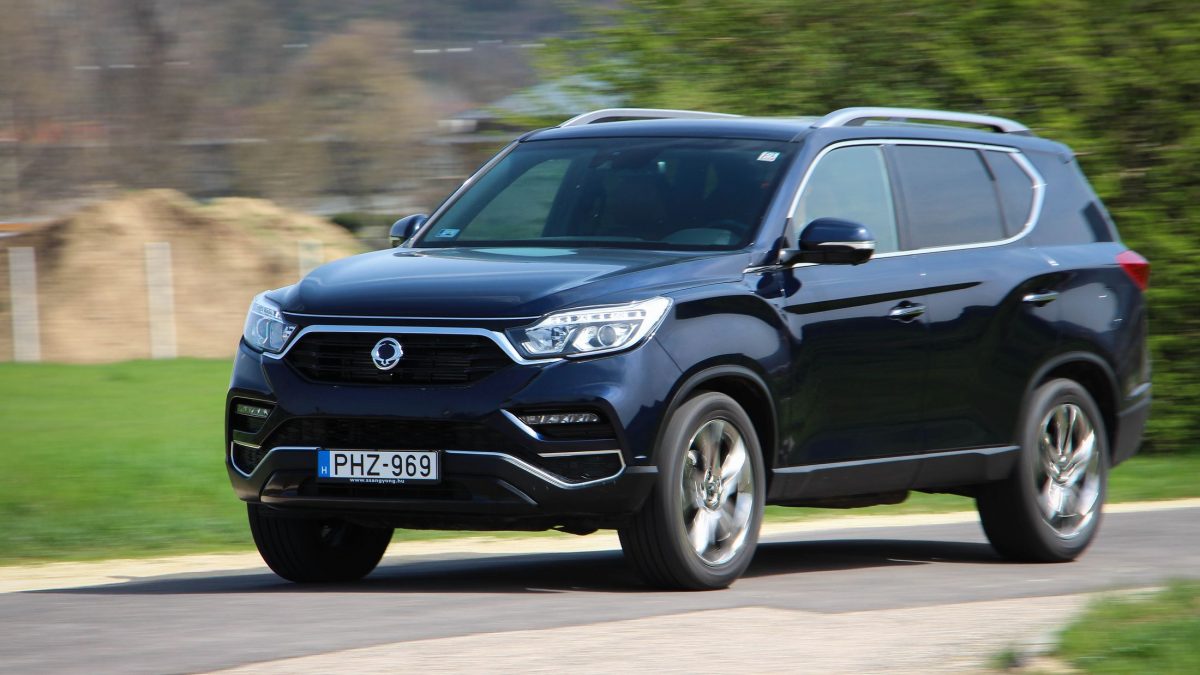 SSANGYONG REXTON