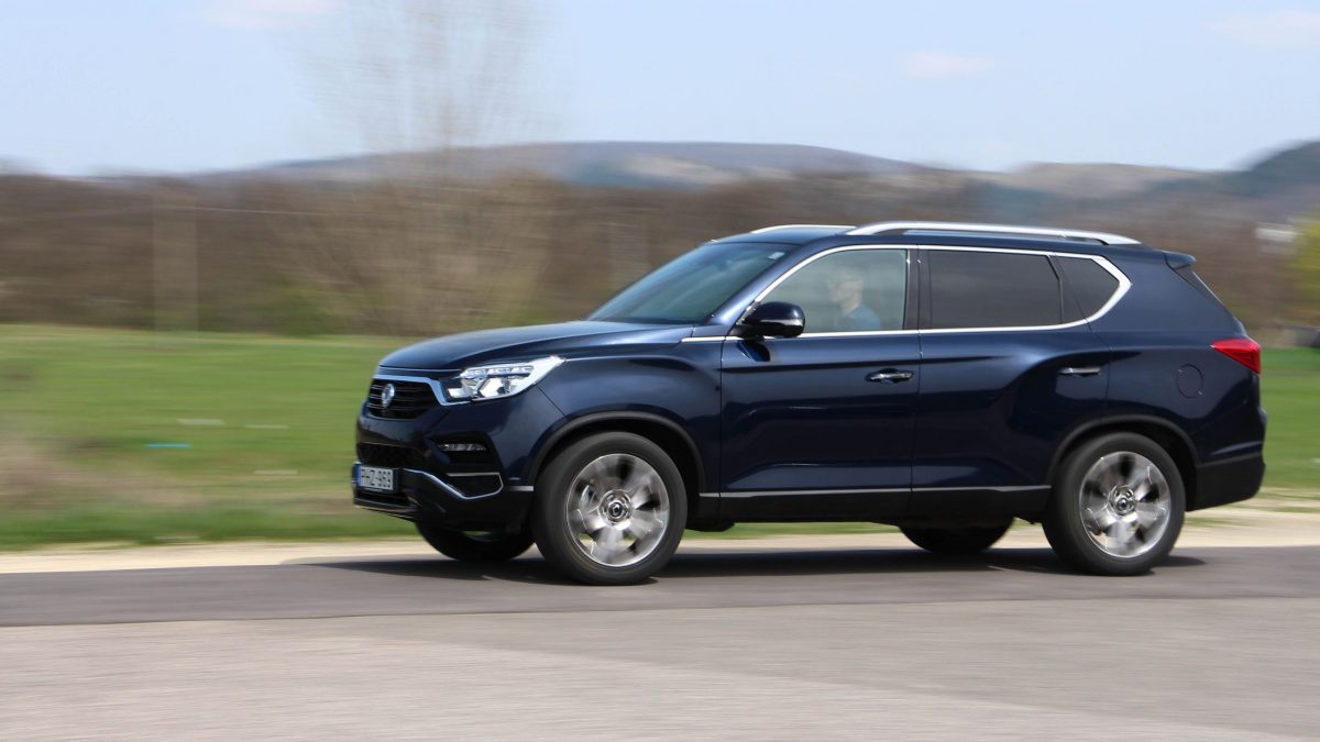SSANGYONG REXTON