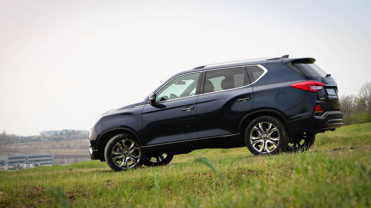 SSANGYONG REXTON