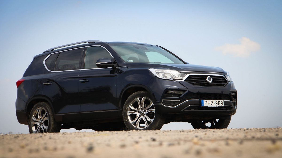 SSANGYONG REXTON