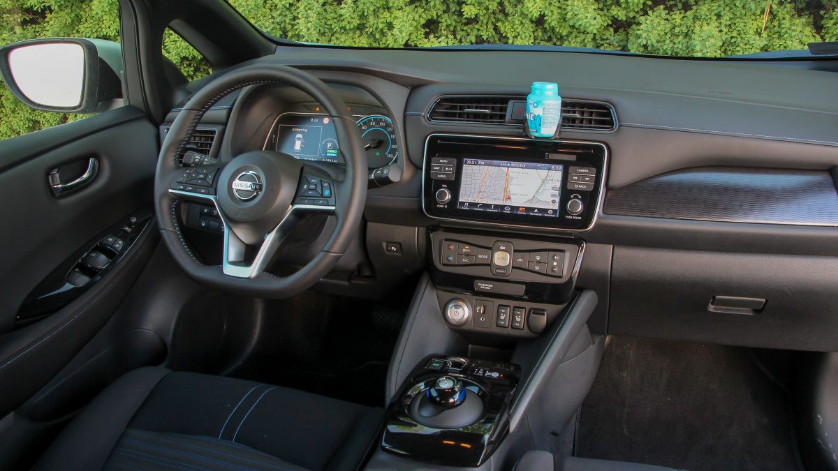 NISSAN LEAF