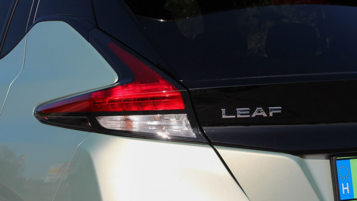 NISSAN LEAF