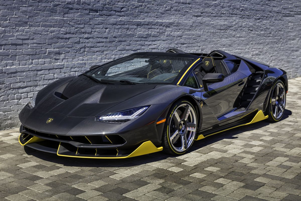 LAMBORGHINI