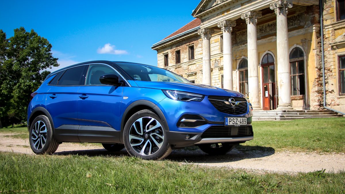 OPEL GRANDLAND X