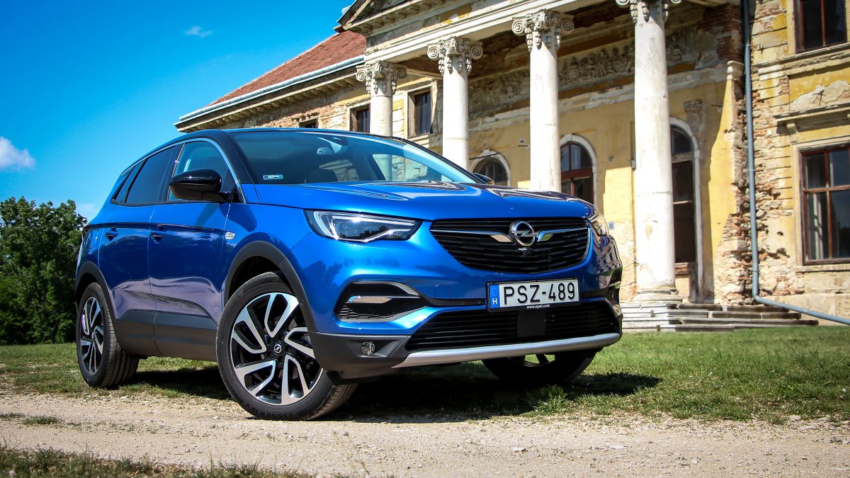 OPEL GRANDLAND X