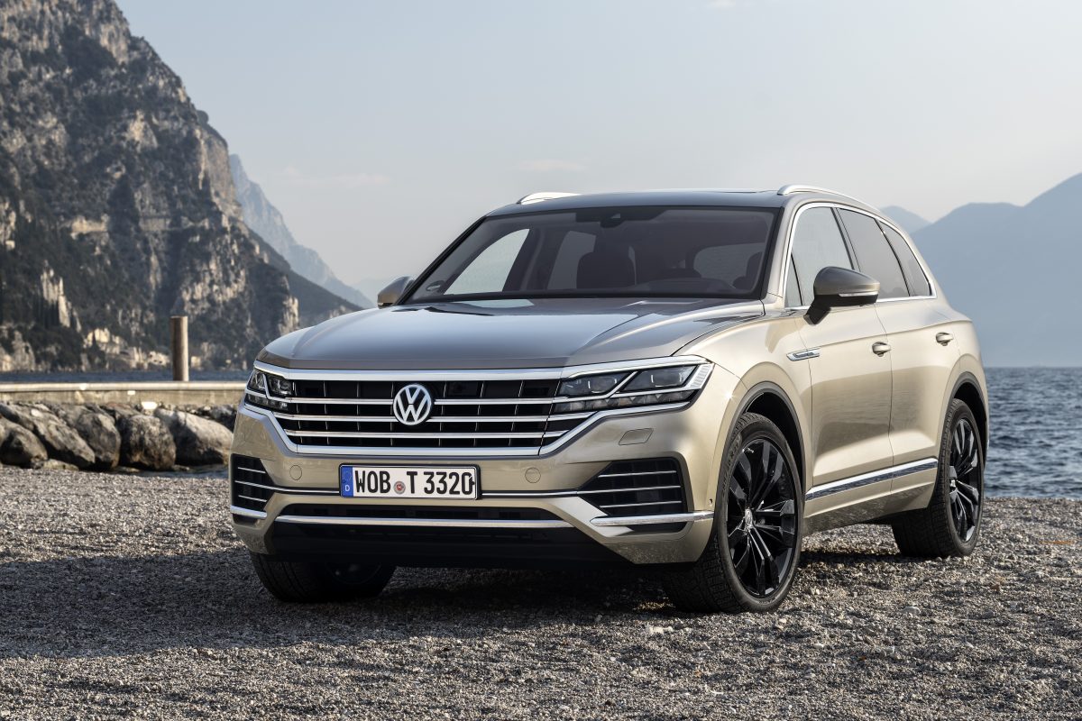 VOLKSWAGEN TOUAREG