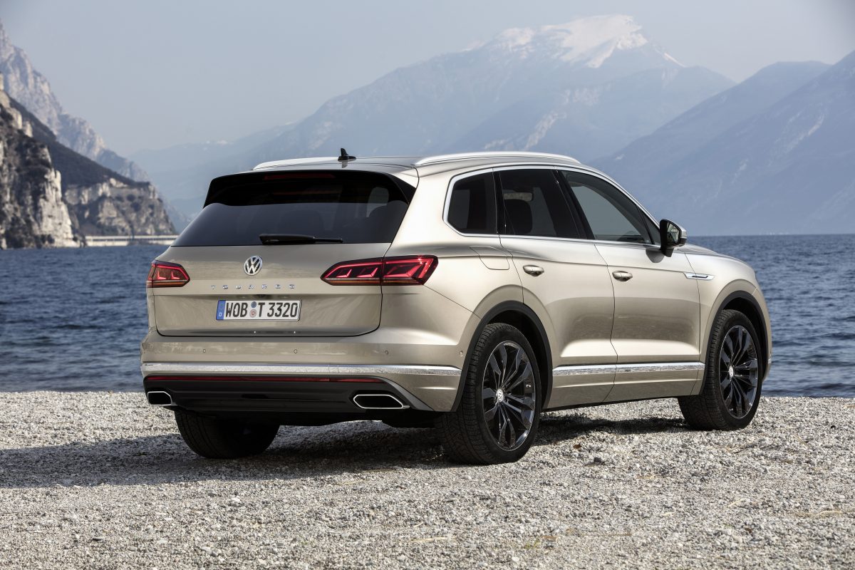 VOLKSWAGEN TOUAREG
