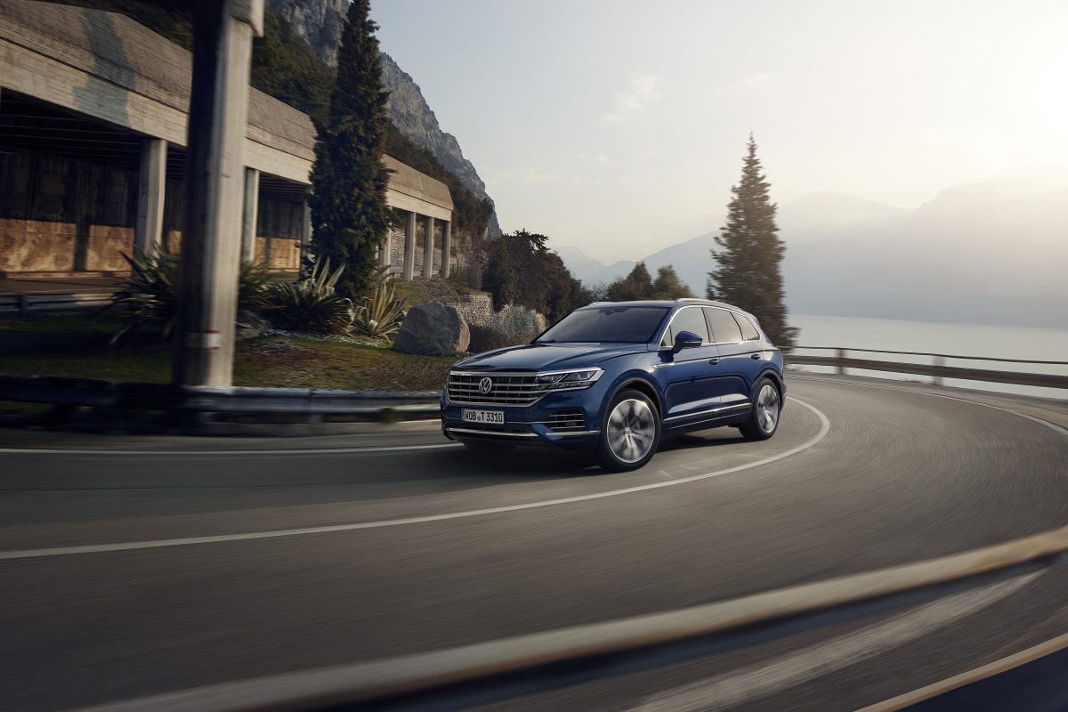 VOLKSWAGEN TOUAREG