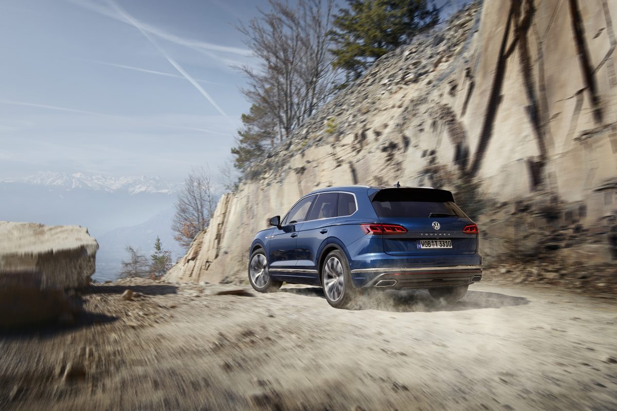 VOLKSWAGEN TOUAREG