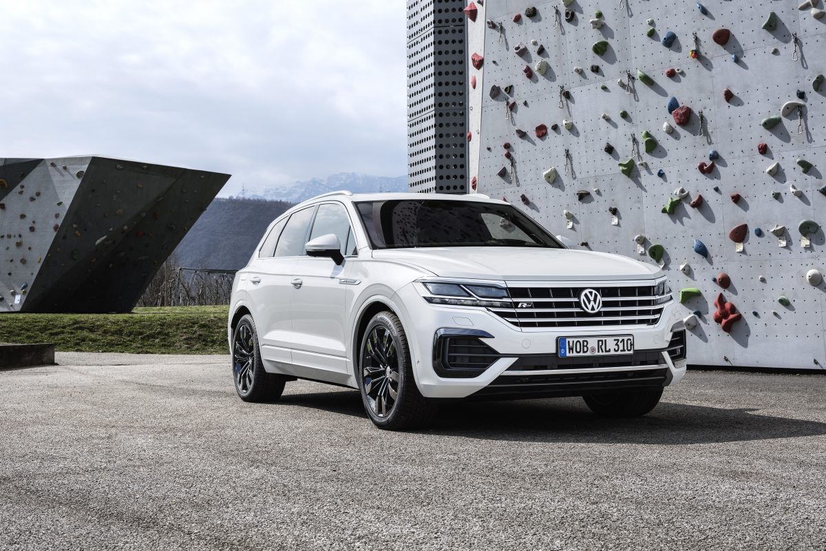 VOLKSWAGEN TOUAREG