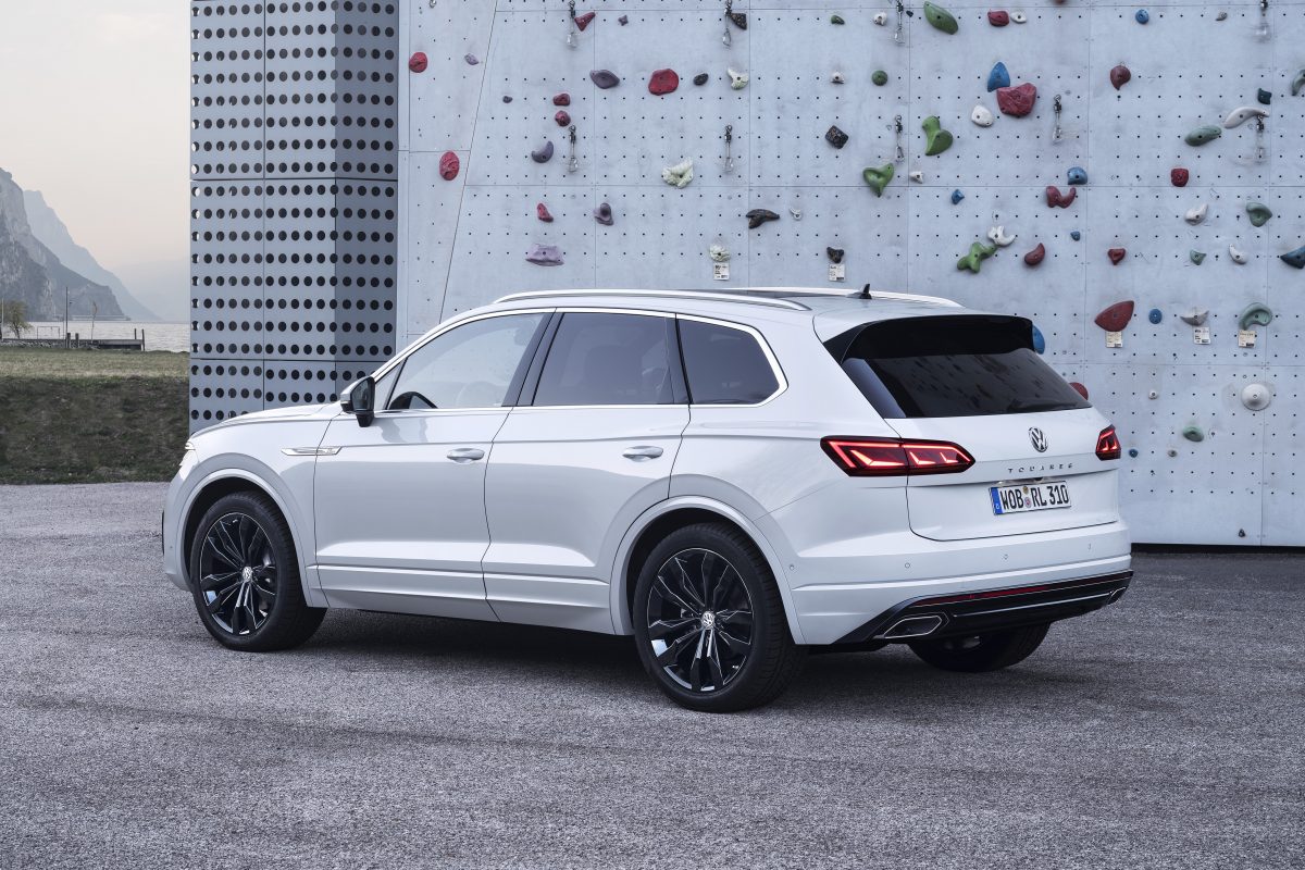 VOLKSWAGEN TOUAREG