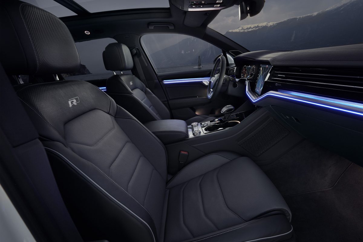 VOLKSWAGEN TOUAREG