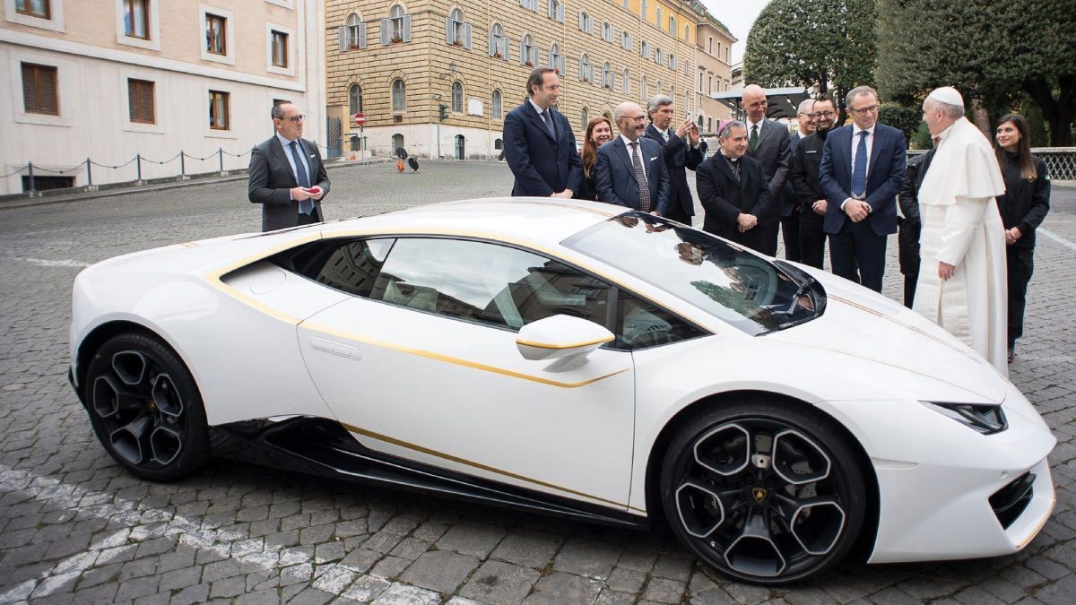 LAMBORGHINI