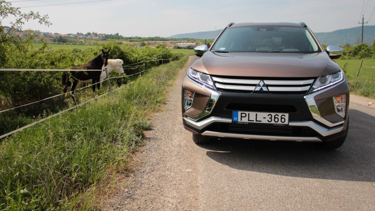 MITSUBISHI ECLIPSE CROSS