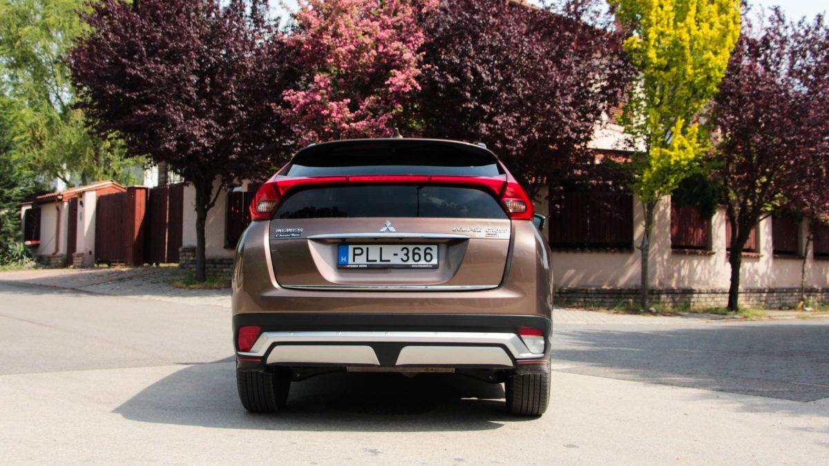 MITSUBISHI ECLIPSE CROSS