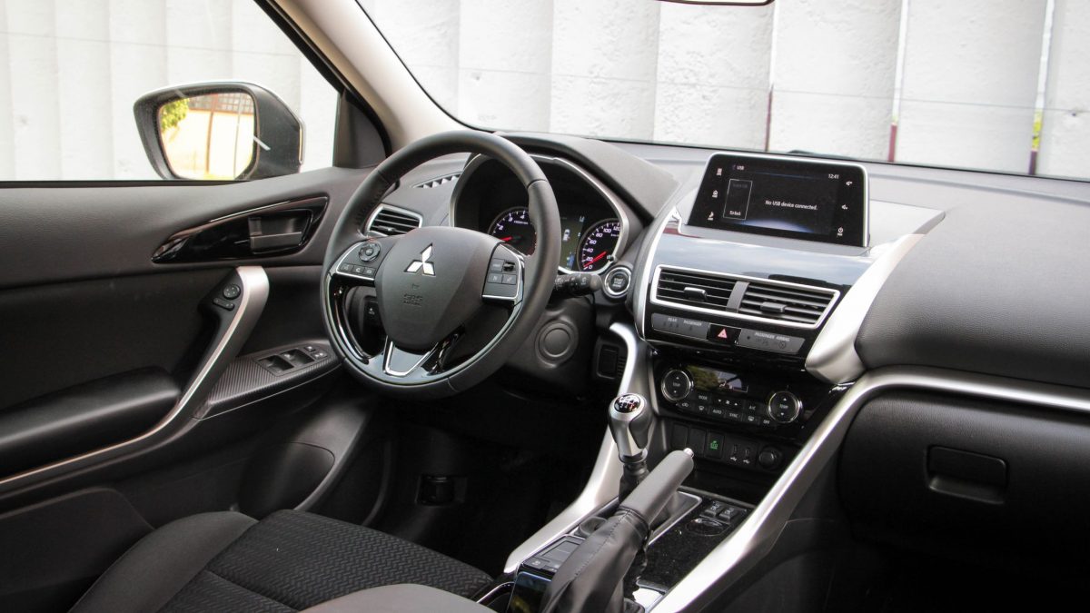 MITSUBISHI ECLIPSE CROSS