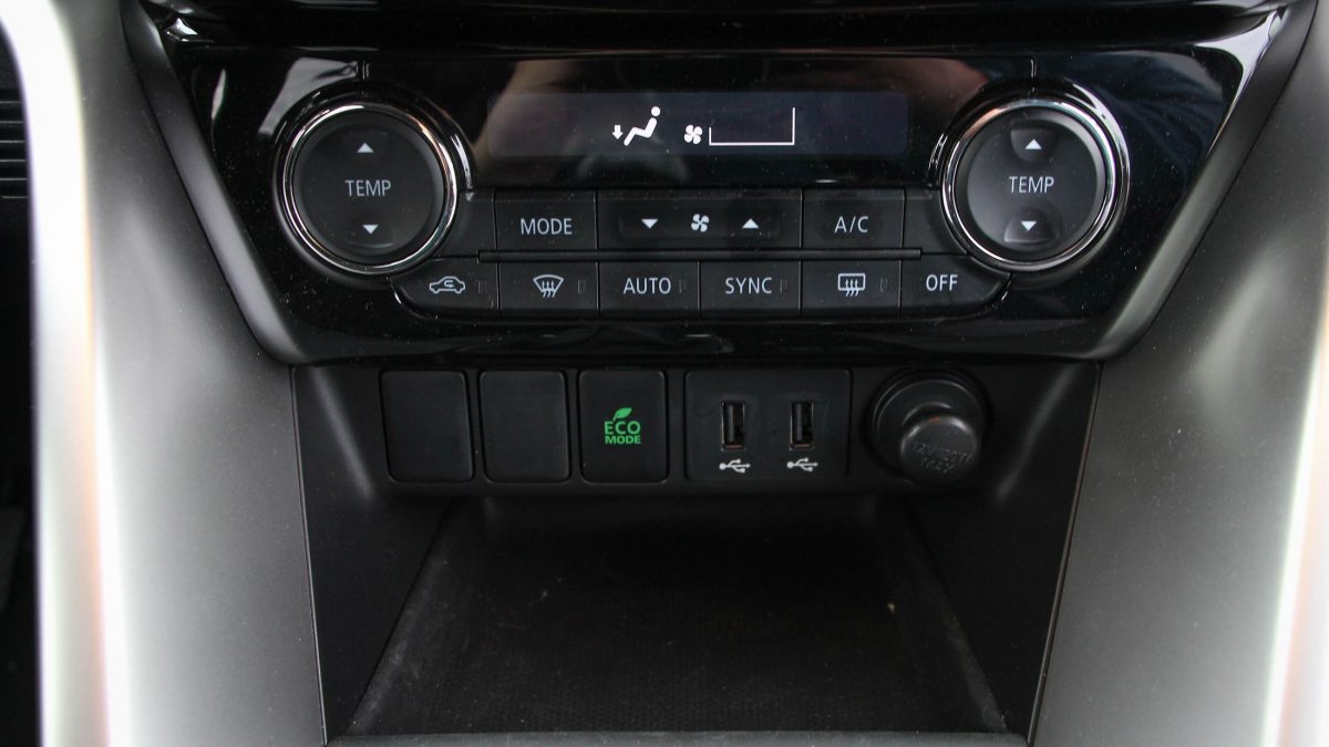 MITSUBISHI ECLIPSE CROSS
