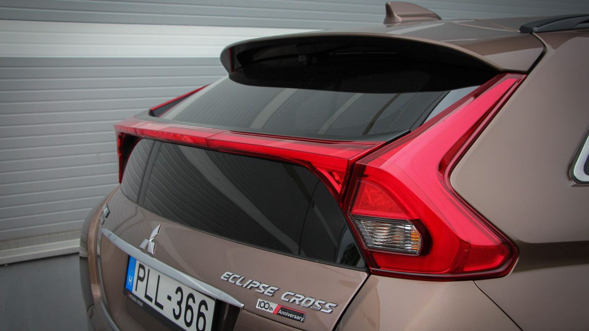 MITSUBISHI ECLIPSE CROSS