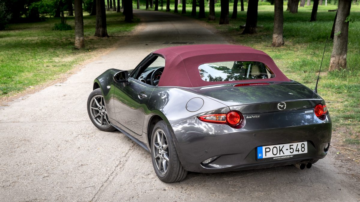 MAZDA MX-5