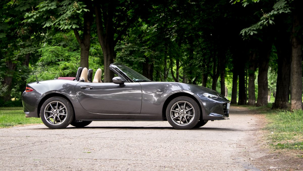 MAZDA MX-5