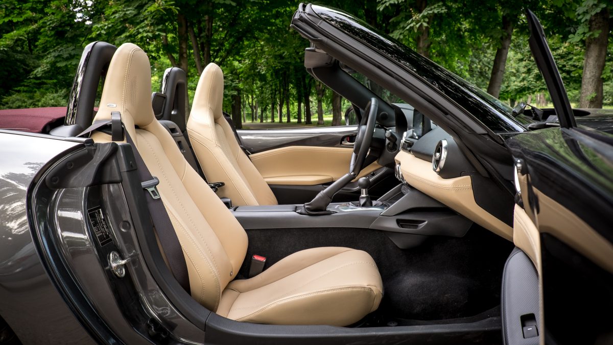 MAZDA MX-5