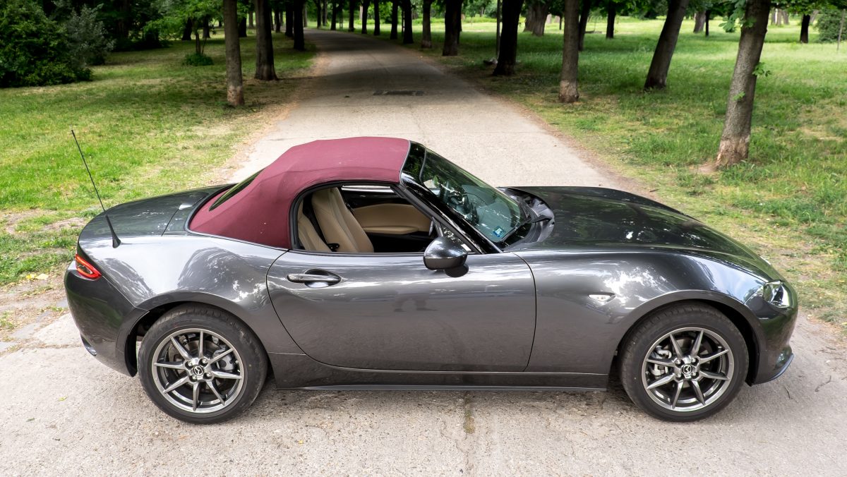 MAZDA MX-5