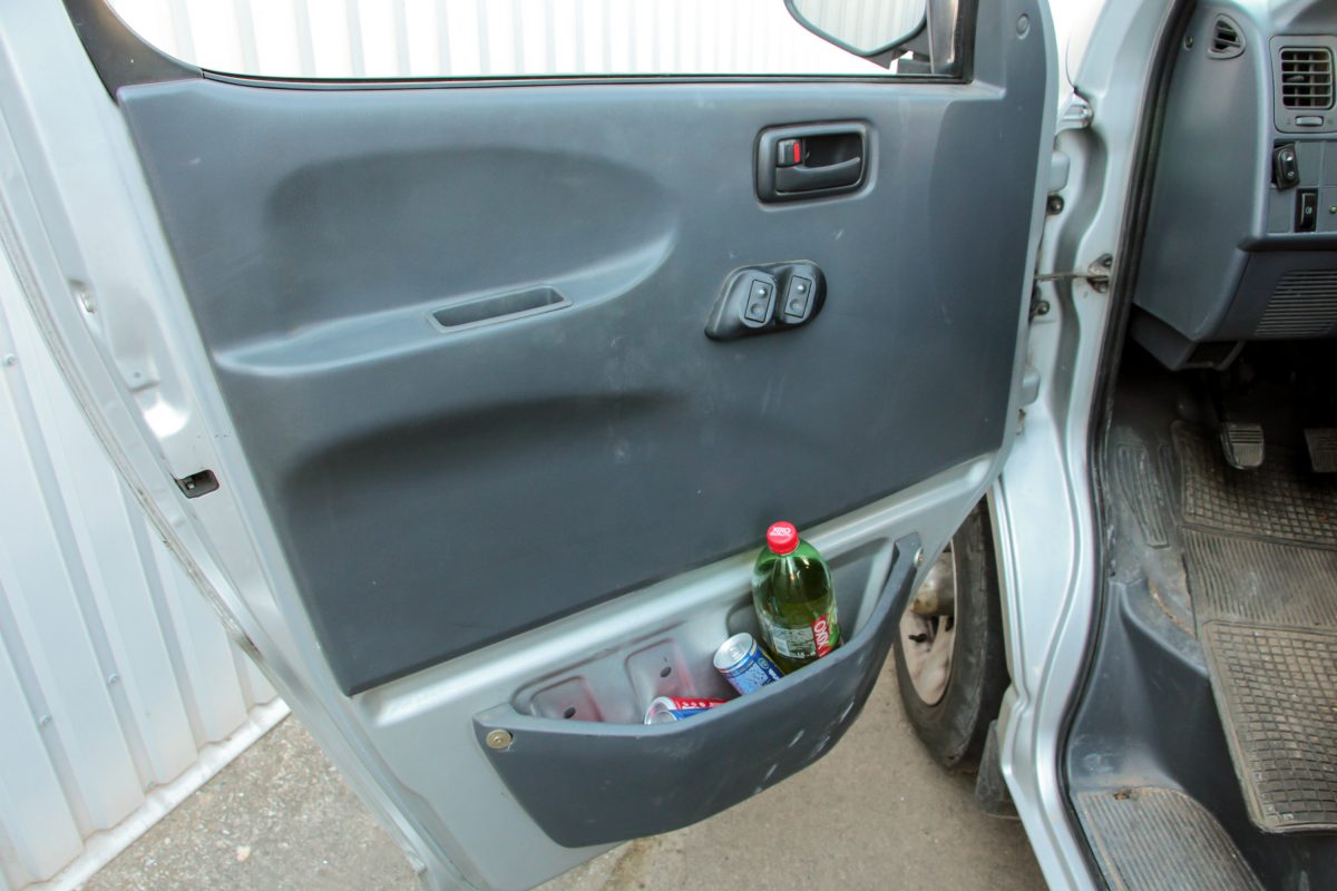 TOYOTA HI-ACE