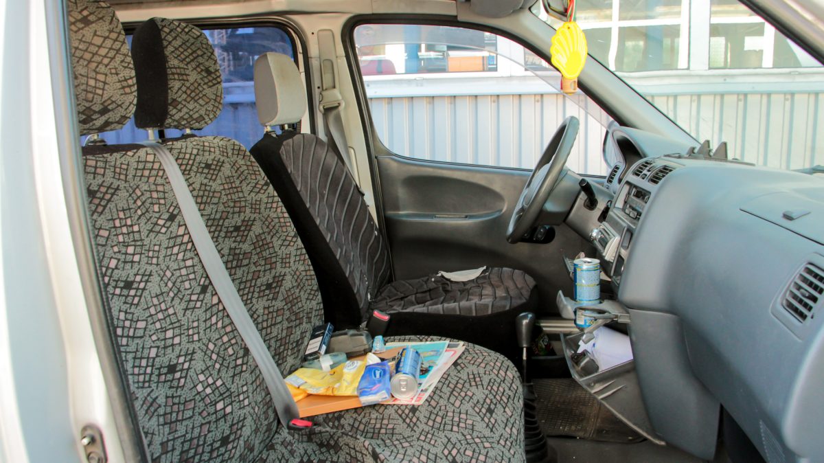 TOYOTA HI-ACE