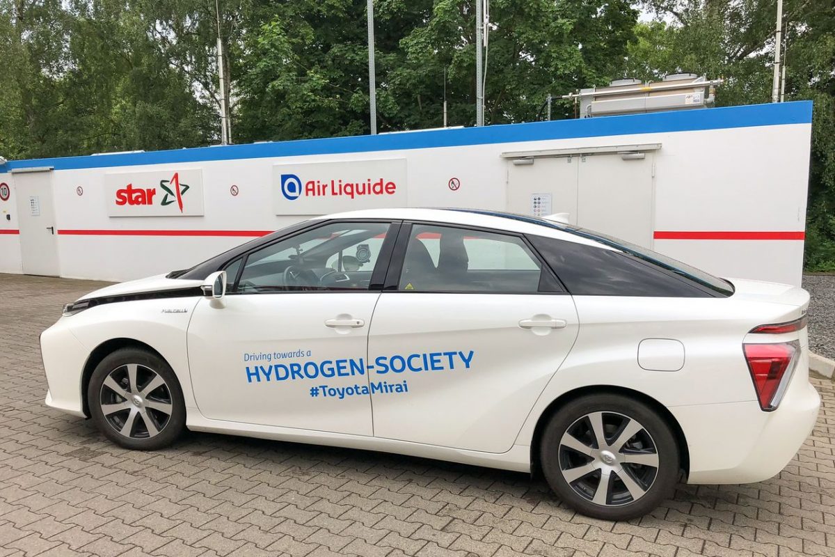 TOYOTA