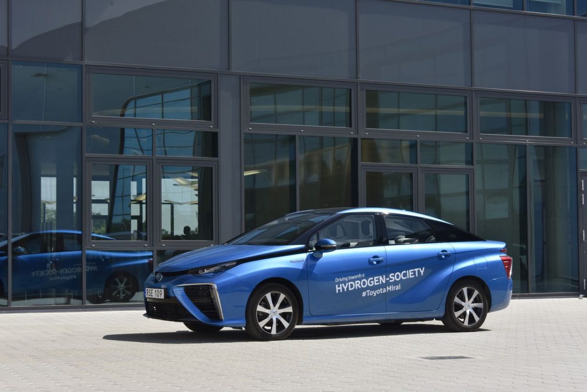 TOYOTA