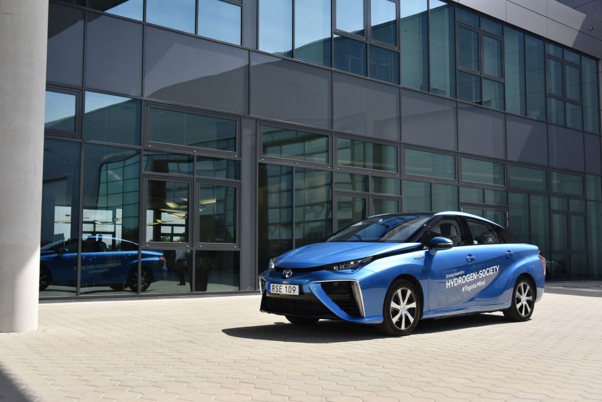 TOYOTA