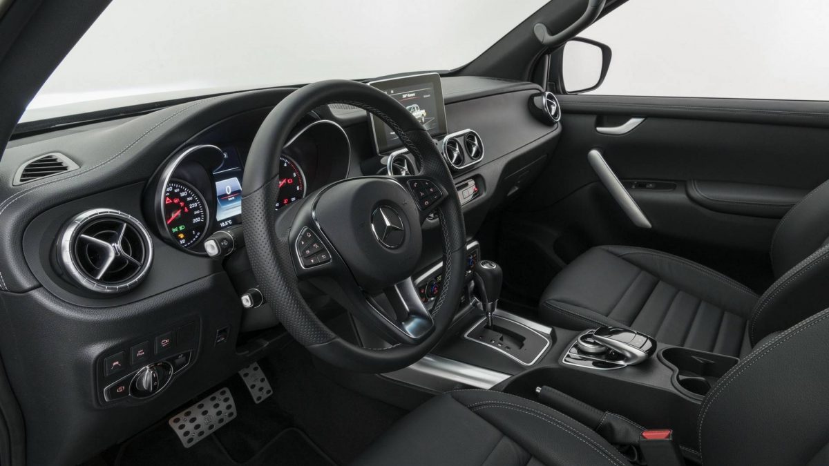 MERCEDES-BENZ X-OSZTÁLY