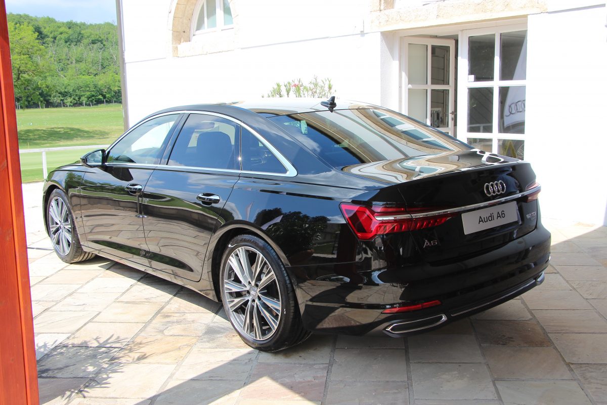 AUDI